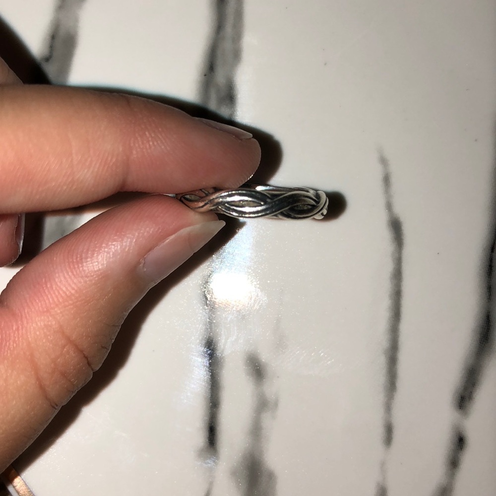 Pandora Ring